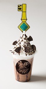 サンリオ「おねがいマイメロディカフェ」が池袋に、クロミをモチーフにしたイカ墨入りオムライスなど｜写真7