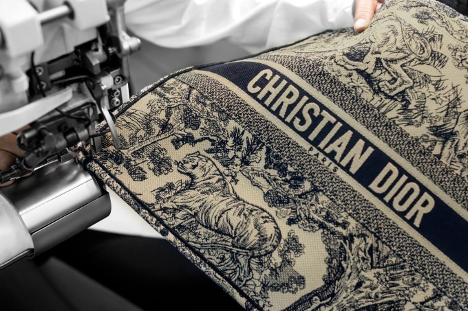 ディオール(DIOR) ブック トート｜写真12