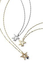 スタージュエリー×横浜DeNAベイスターズ、ダイヤモンドのスターがきらめくクリスマス限定ネックレス｜写真4