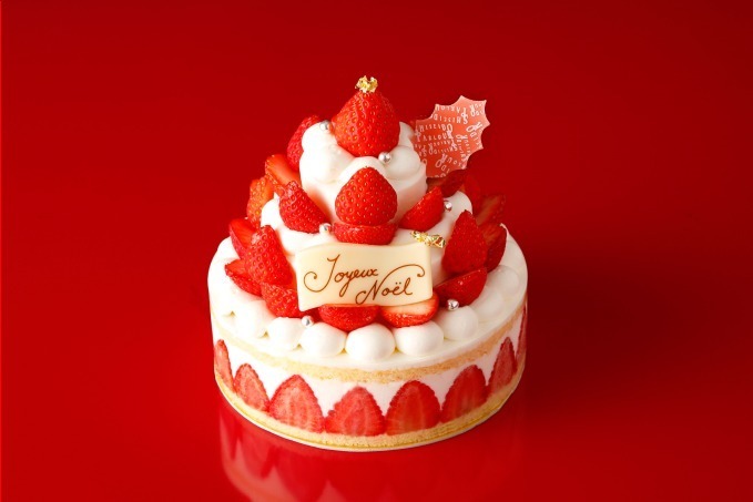 資生堂パーラー 銀座本店ショップのクリスマスケーキ、約50個の苺を使用したケーキなど｜写真4