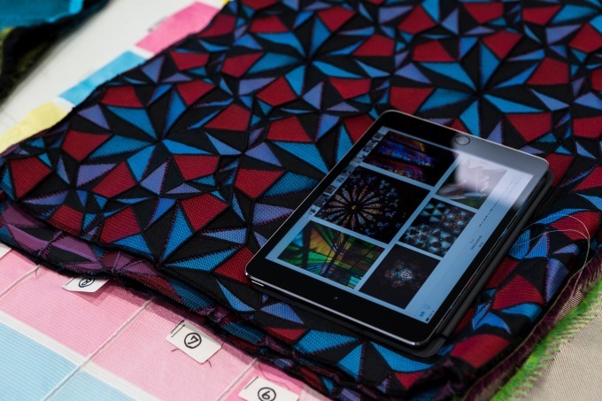 イッセイ ミヤケ(ISSEY MIYAKE) 一枚の布｜写真22