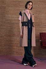 シーバイクロエ 2019年春コレクション - 多様なカルチャーに刺激されたミックススタイル｜写真12