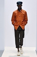 マーガレット ハウエル 19年春夏メンズコレクション - リラクシングなシルエットにアップデート｜写真22