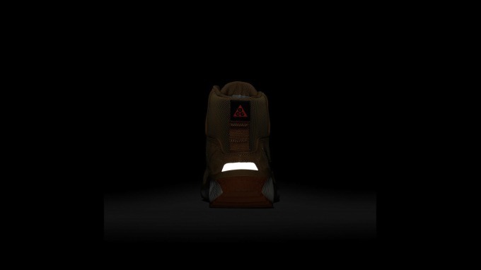 ナイキACG新作コレクション - レトロカラーのフリースセットアップと 