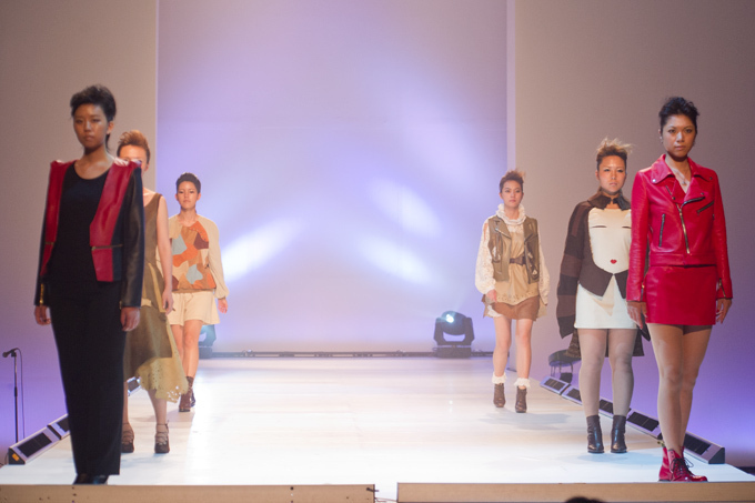 文化服装学院で学生によるファッションショー - 高校生日本一のファッションデザインコンテストの発表も｜写真35