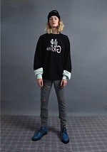 ミルクボーイ 2018年冬コレクション - ヘンゼルとグレーテルが迷い込んだ森の中｜写真2