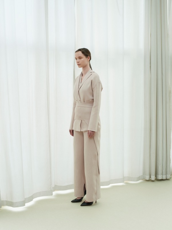 タン 2019年春夏<span>コレクション</span> - 写真20