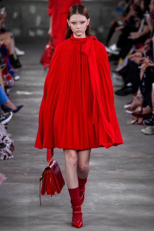 ヴァレンティノ(VALENTINO) 2019年プレフォールウィメンズコレクション シルエット - 写真8