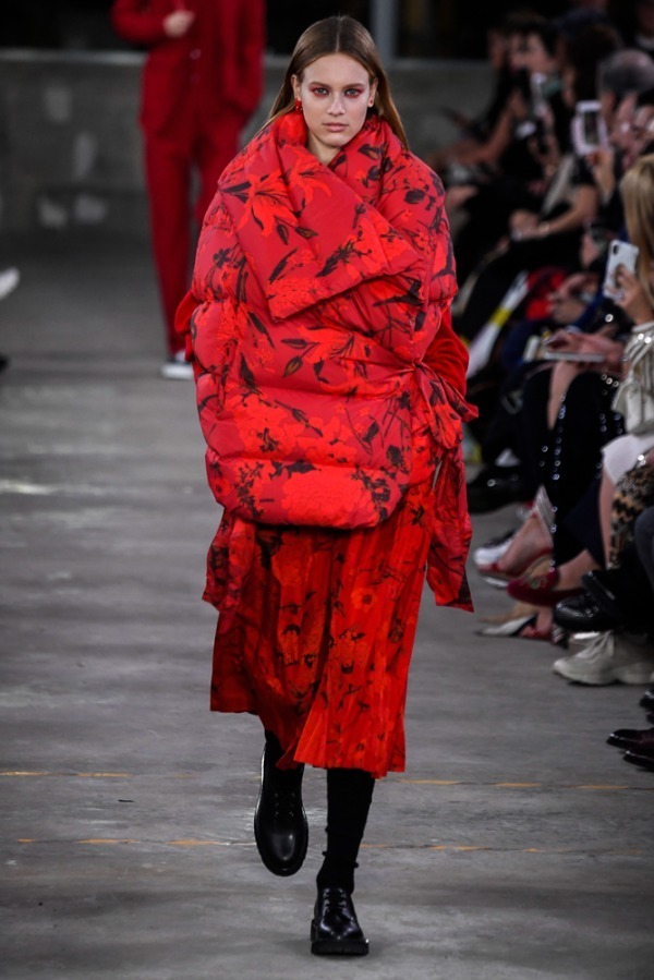 ヴァレンティノ(VALENTINO) 2019年プレフォールウィメンズコレクション  - 写真31