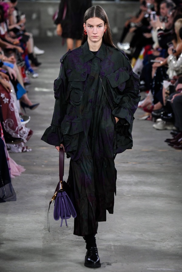 ヴァレンティノ(VALENTINO) 2019年プレフォールウィメンズコレクション  - 写真44