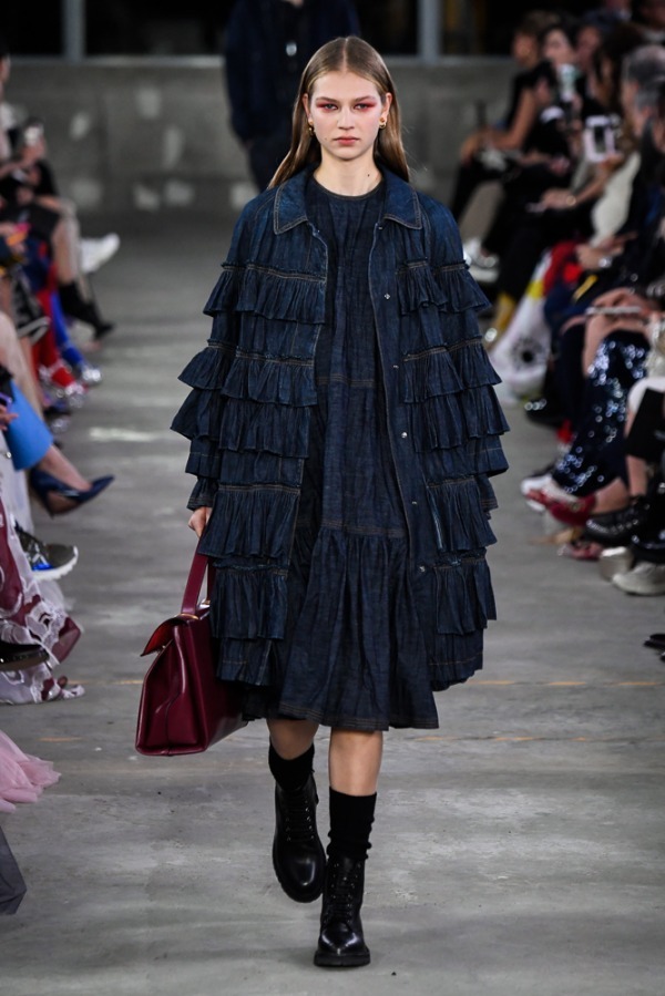 ヴァレンティノ(VALENTINO) 2019年プレフォールウィメンズコレクション シルエット - 写真43