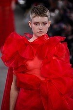 ヴァレンティノ、日本で19年プレフォールコレクション発表 - メゾンの歴史＆伝統を日常に落とし込む｜写真103