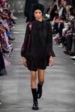 ヴァレンティノ、日本で19年プレフォールコレクション発表 - メゾンの歴史＆伝統を日常に落とし込む｜写真46