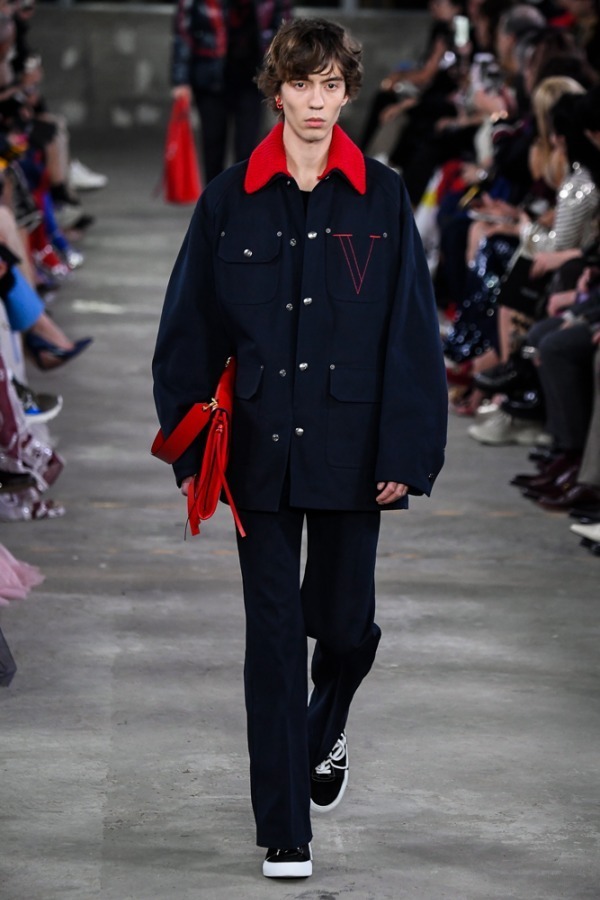 ヴァレンティノ(VALENTINO) 2019年プレフォールメンズコレクション  - 写真17