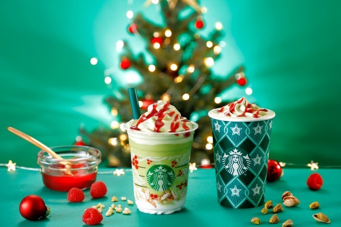 スターバックス「ピスタチオ クリスマス ツリー フラペチーノ」限定発売、クリスマスツリーをイメージ | 写真