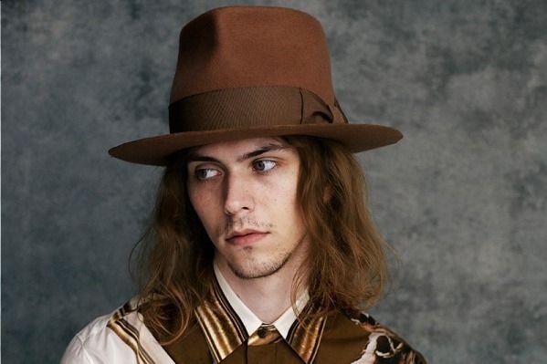 カシラ 2018-19年秋冬 ウィメンズ&メンズ コレクション