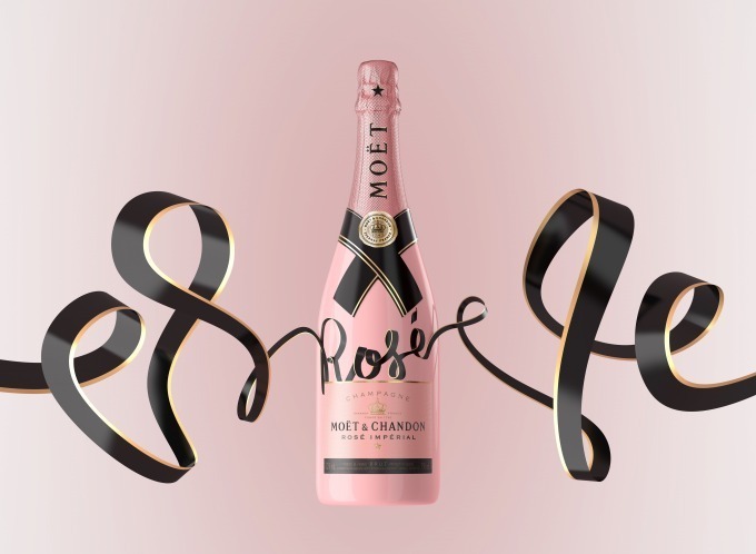 モエ・エ・シャンドンのシャンパン「ロゼ アンペリアル」ベビーピンクの限定デザインボトル | 写真