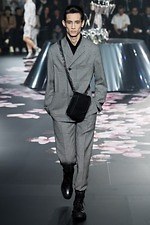 ディオールが日本でショー開催、キム・ジョーンズによる19年メンズプレフォールコレクションを東京で発表｜写真6