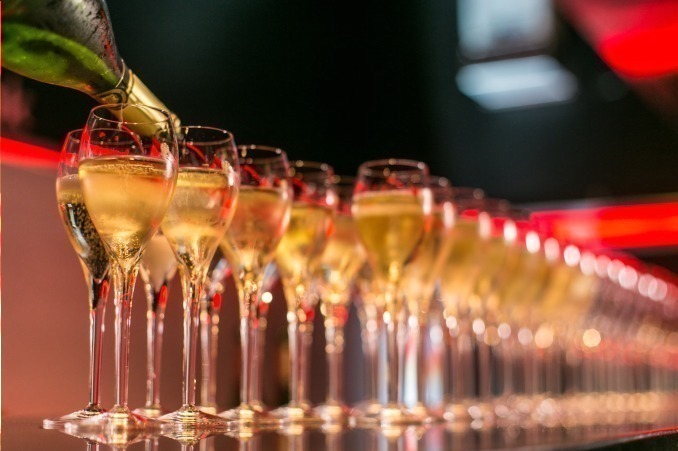 鉄板焼き｜"王室に愛される”フランスNo.1シャンパーニュ「メゾン マム」ブドウからシャンパーニュができるまで