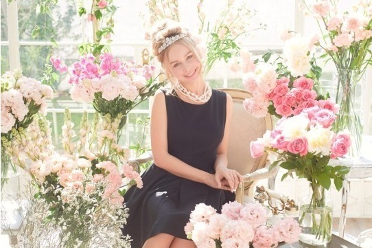 ガーリーファッション｜「メゾン ド フルール プチ ローブ」身長154cm以下の女性に向けた新ブランド、リボンドレスなど