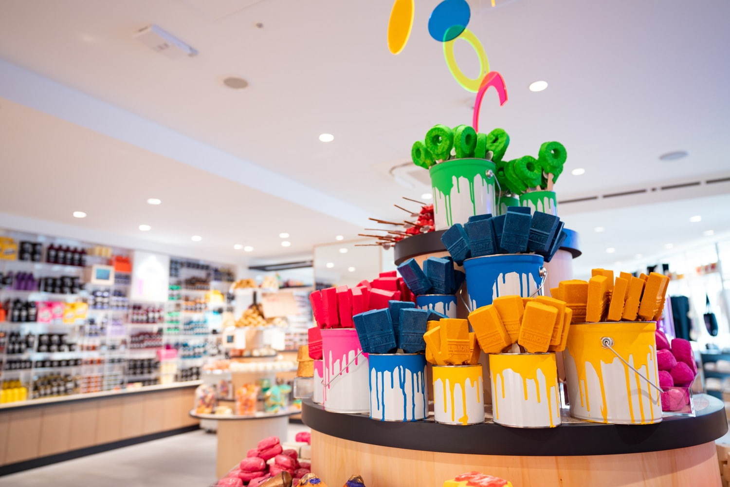 ラッシュ(LUSH) ラッシュ 新宿店｜写真14