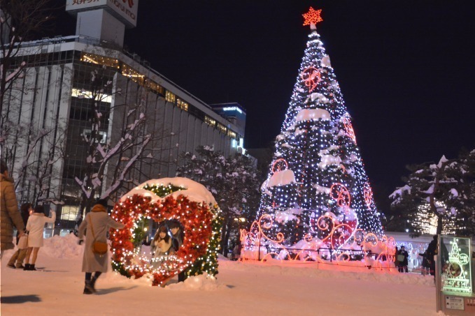 「さっぽろホワイトイルミネーション」札幌の街中を彩る冬の風物詩、クリスマス市も同時開催｜写真1