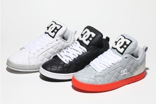 メゾン ミハラヤスヒロ×DC SHOESのスケートシューズ、シュータンにビッグロゴ