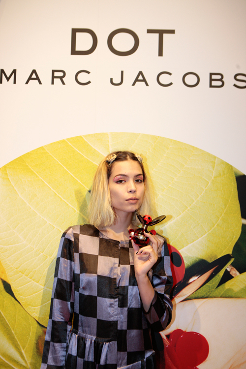 マーク ジェイコブスから水玉模様の新香水「DOT MARC JACOBS」が マーク ジェイコブスから水玉模様の新香水「DOT MARC JACOBS」が