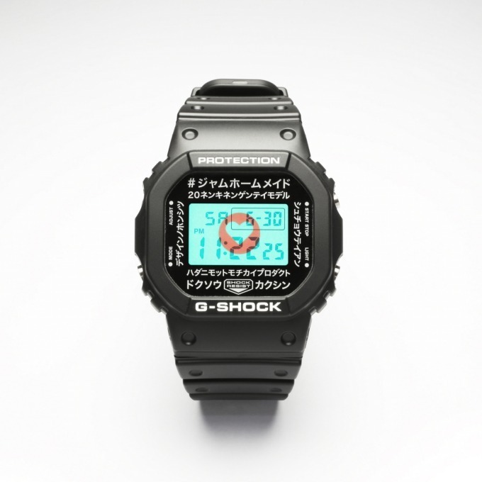 G-SHOCK×ジャムホームメイドの限定ウォッチ、“カタカナ”のメッセージを文字盤に配した腕時計 | 写真