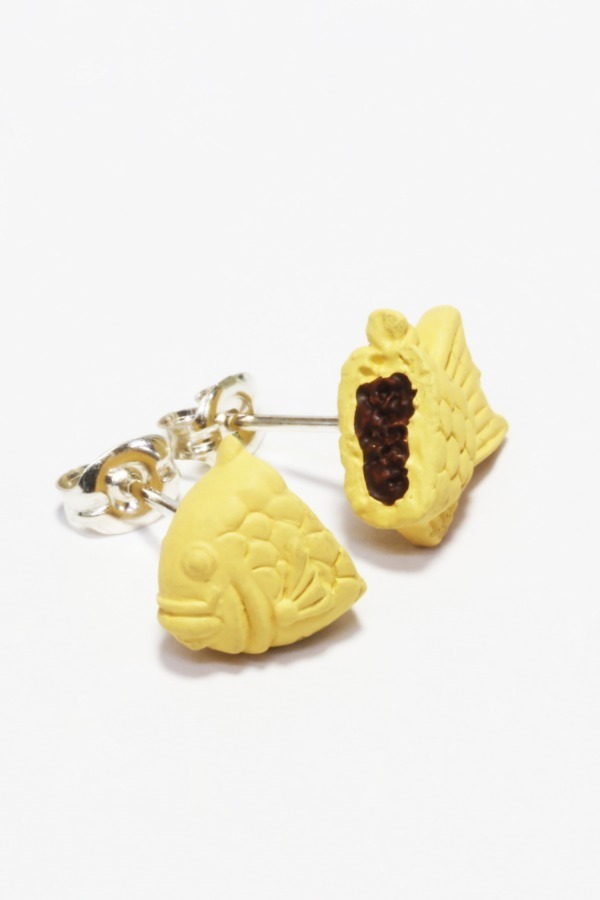 ジャムホームメイド たい焼き を半分に割ったペアピアスが登場 ファッションプレス