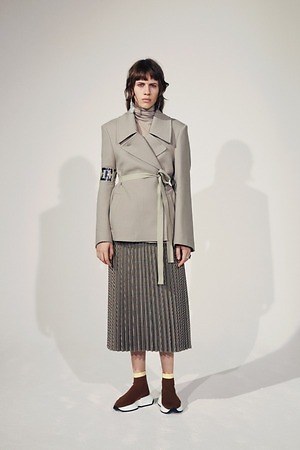 エムエム6 メゾン マルジェラ(MM6 Maison Margiela) 2019年プレフォールウィメンズコレクション  - 写真10