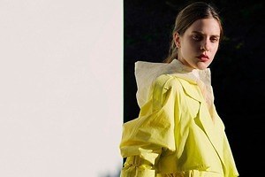 ユナイテッドアローズから、“フェミニンモード”なウィメンズの新レーベル「イウエン マトフ」デビュー