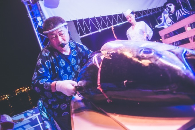 DJ×マグロ解体ショー「マグロハウス初競り」東京・渋谷で、餅つきや日本酒も - 入場無料｜写真8
