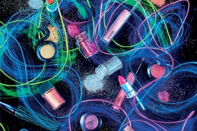 M·A·Cの新作“お祝い”コスメ - 輝く立体感を叶えるアイシャドウ＆ホログラムラメのグリッターなど