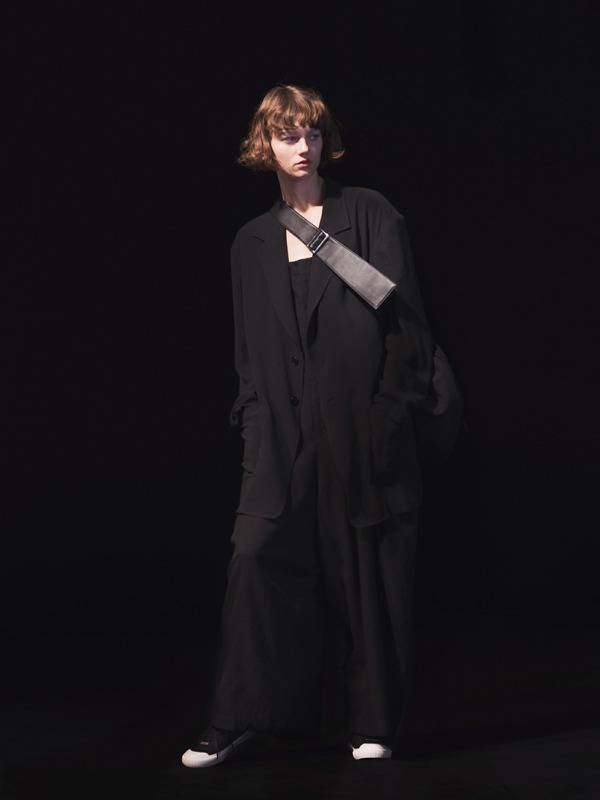 Y's 2019年春夏コレクション - 一瞬のきらめきを逃すな｜写真24