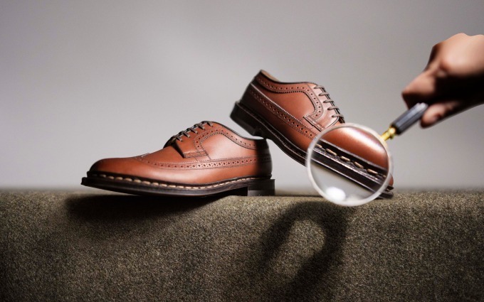 リーガル“新年を祝う紳士靴”「2019年イヤーモデル」シューズイラスト入りレザーソール | 写真