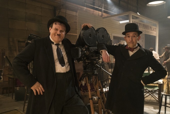 映画 僕たちのラストステージ 2人組コメディアンの パイオニア 実話を元にコンビ愛を描く ファッションプレス
