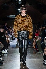 ジョン ローレンス サリバン 2019年秋冬メンズコレクション、アニマル柄で魅せるポストパンク｜写真16