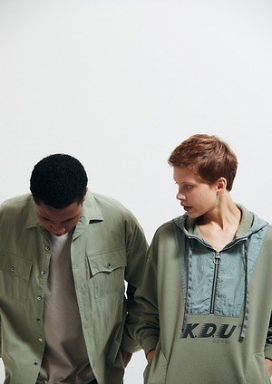 キクス ドキュメント.(KICS DOCUMENT.) 2019年春夏ウィメンズ&メンズコレクション  - 写真1