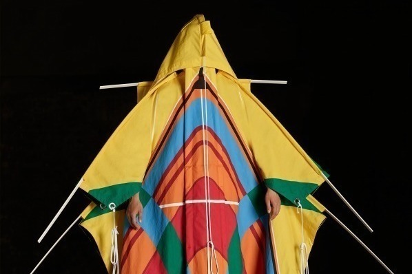 5 モンクレール クレイグ・グリーン 19年春夏新作 - テントや凧から着想を得たウェア