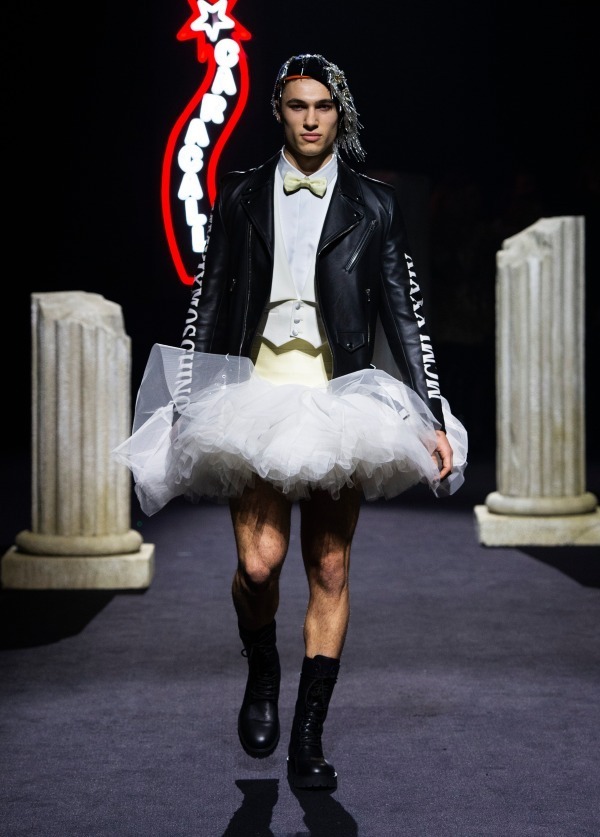 モスキーノ(MOSCHINO) 2019-20年秋冬メンズコレクション  - 写真20