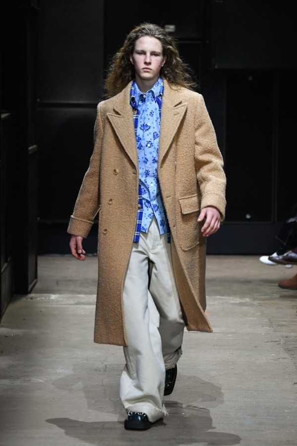 マルニ(MARNI) 2019-20年秋冬メンズコレクション シルエット - 写真3