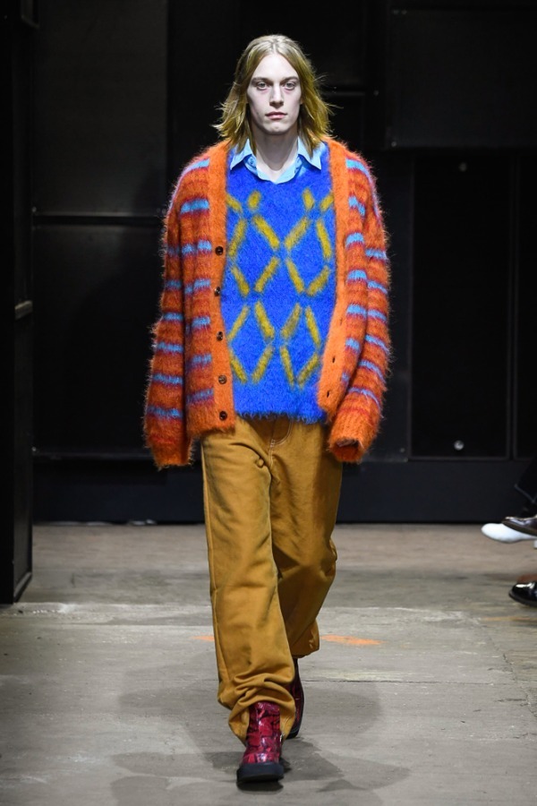 マルニ(MARNI) 2019-20年秋冬メンズコレクション シルエット - 写真18