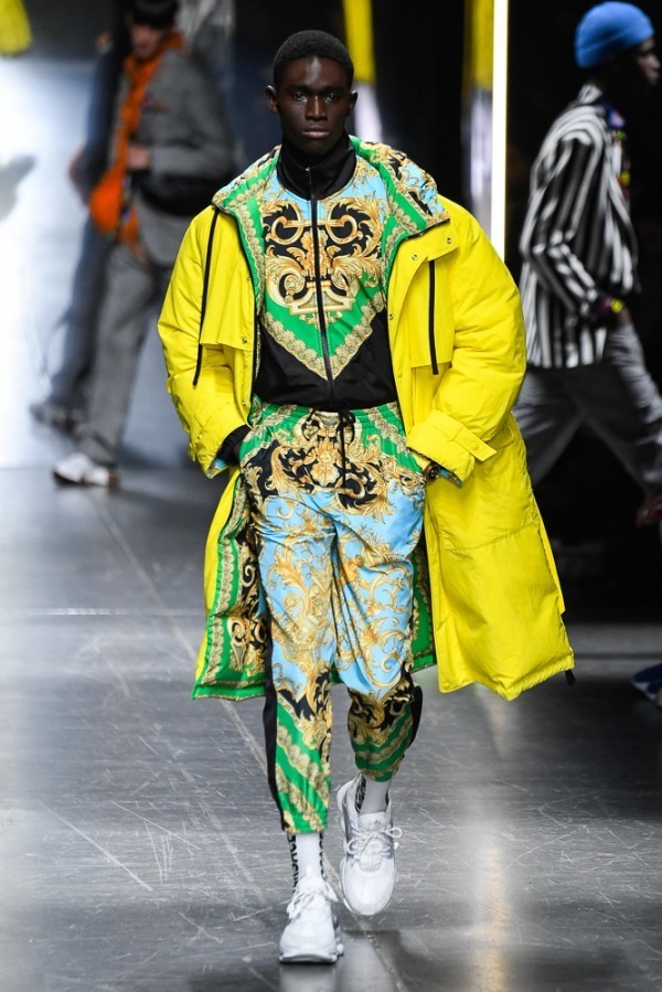 ヴェルサーチェ(VERSACE) 2019-20年秋冬メンズコレクション  - 写真45