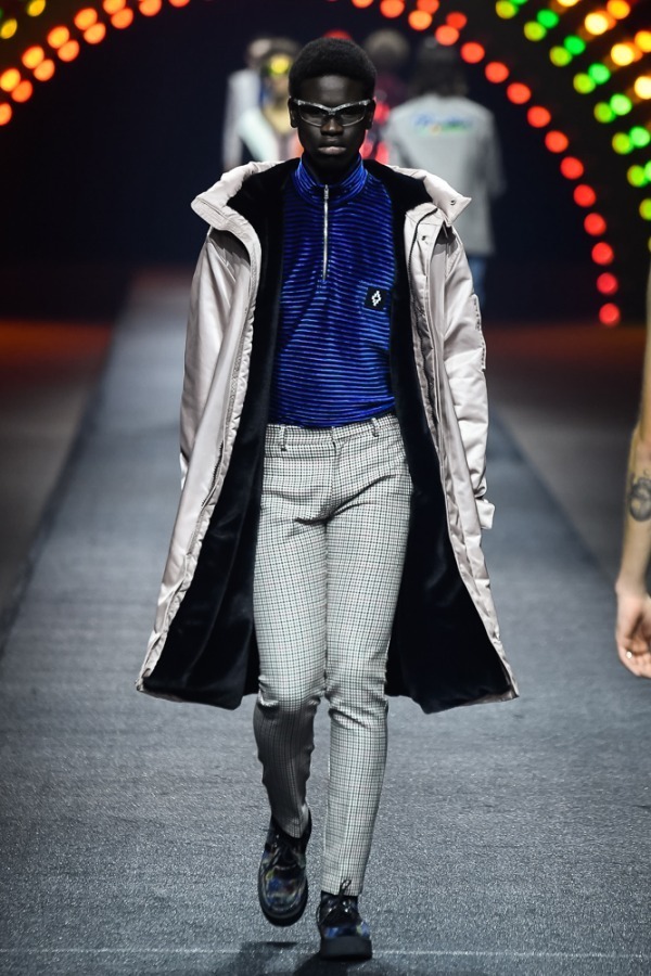 マルセロ・ブロン カウンティ・オブ・ミラン 2019-20年秋冬<span>コレクション</span> - 写真18