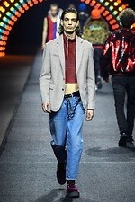 マルセロ・ブロン カウンティ・オブ・ミラン 19年秋冬メンズ・ウィメンズ、目眩めくファッションの自由｜写真16