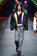 マルセロ・ブロン カウンティ・オブ・ミラン 19年秋冬メンズ・ウィメンズ、目眩めくファッションの自由｜写真27