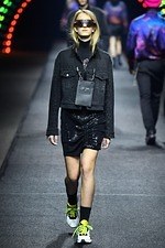 マルセロ・ブロン カウンティ・オブ・ミラン 19年秋冬メンズ・ウィメンズ、目眩めくファッションの自由｜写真49