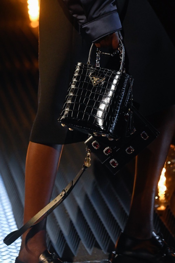 プラダ(PRADA) 2019-20年秋冬ウィメンズコレクション  - 写真24