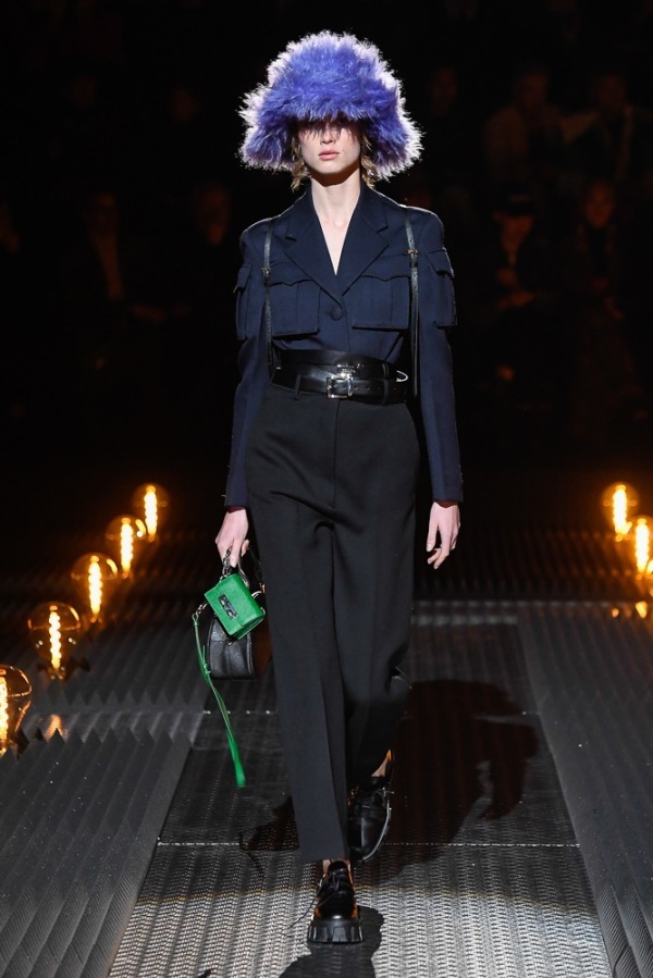 プラダ(PRADA) 2019-20年秋冬ウィメンズコレクション  - 写真31